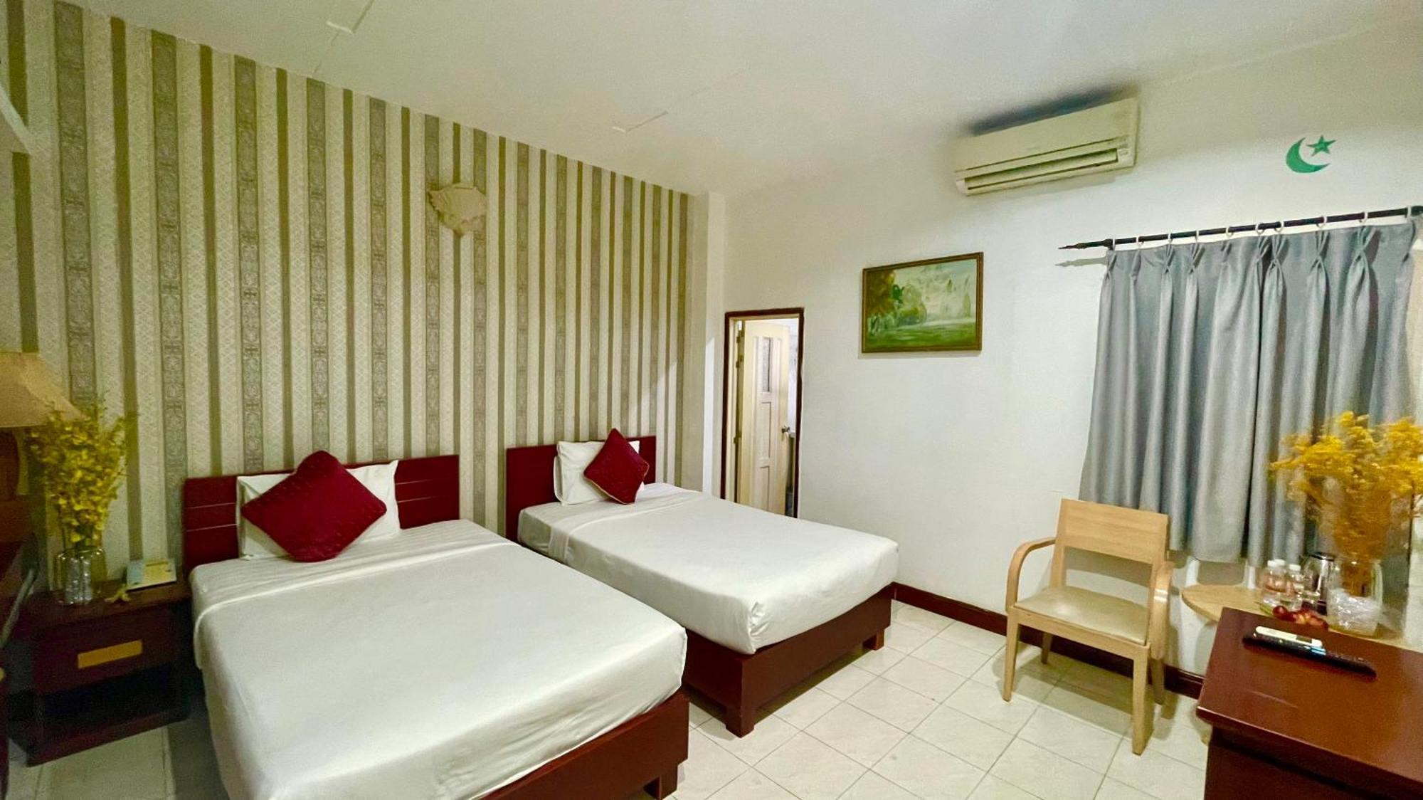 Gold Hotel, Saigon Ho Chi Minh City Exterior photo